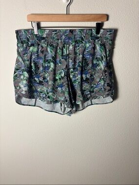 Lululemon Track That Mid-Rise Short 5" Rapid Flourish Multi W7BOLS